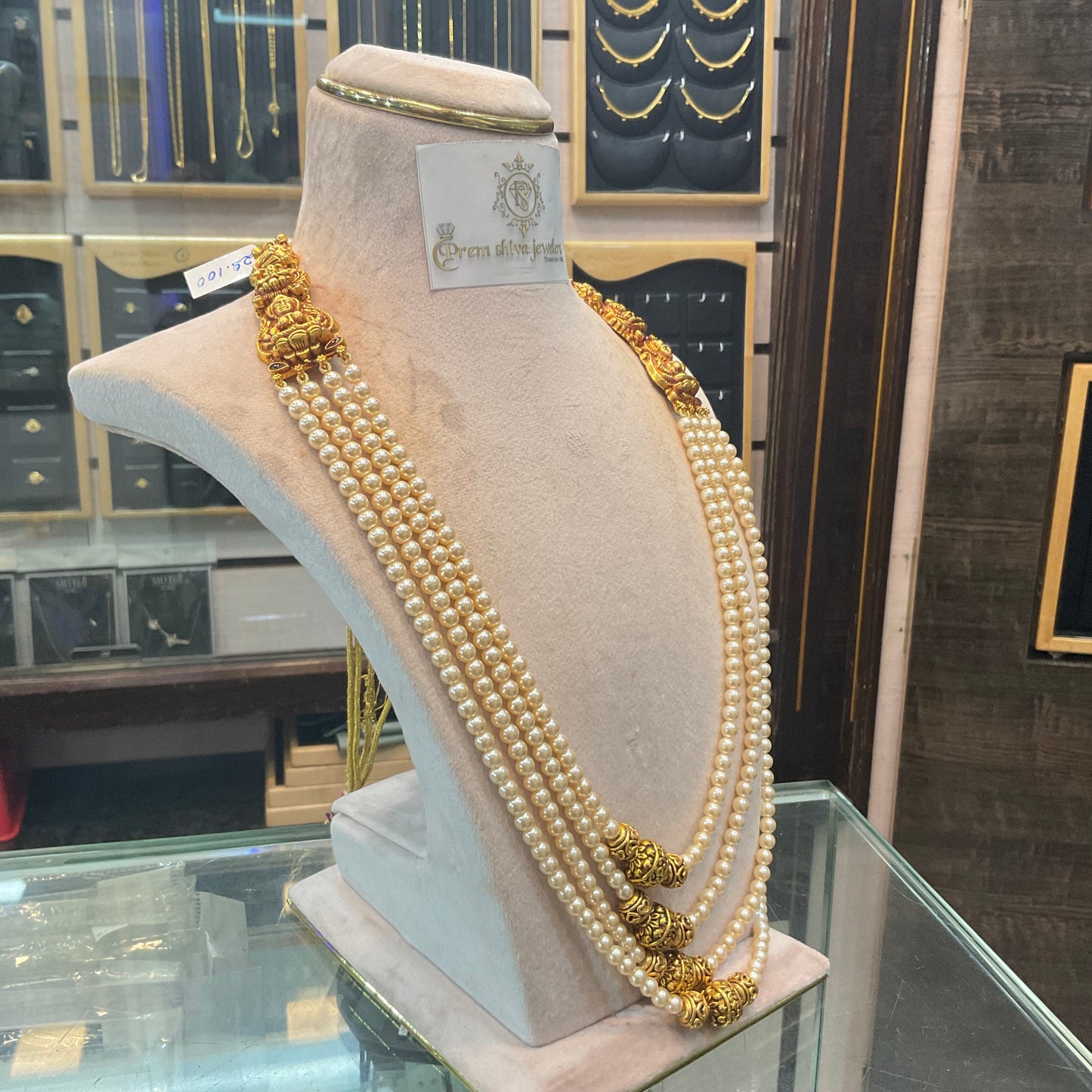 Pearl Silver Haram 1
