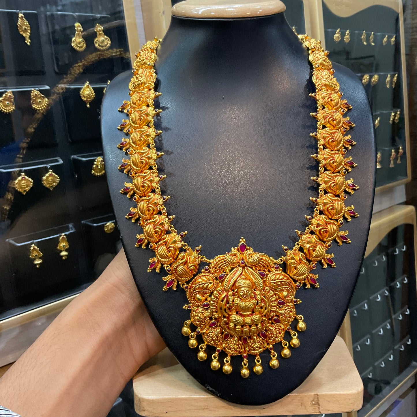 Silver red Antique Haram